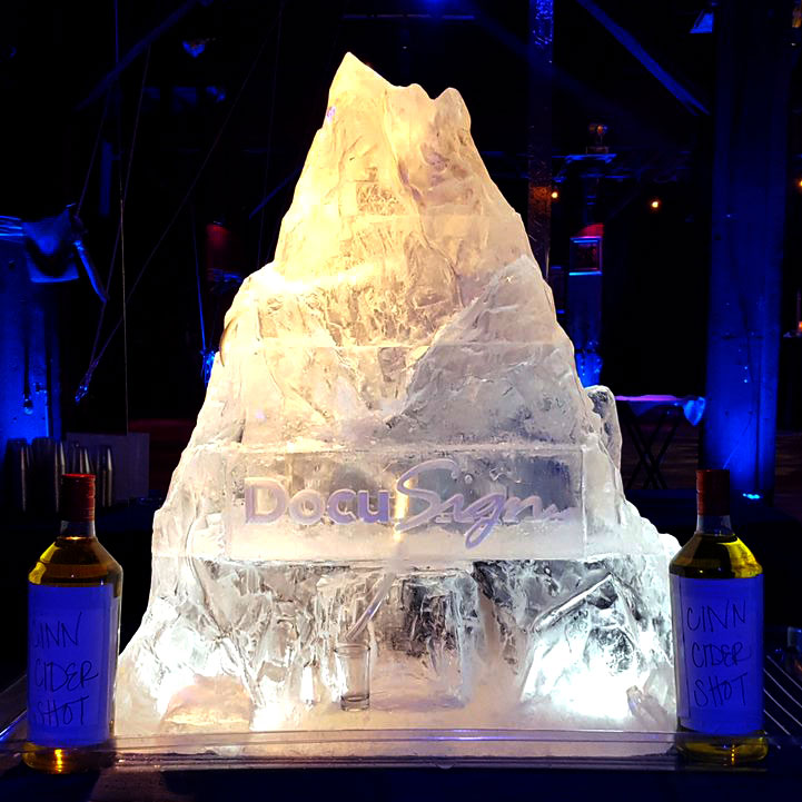 Beverages & Luges – Creative Ice